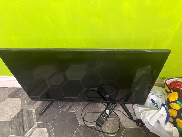 Cello 40 inch TV FREE (FAULTY)