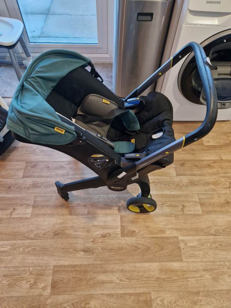 Doona Plus Pram and Car Seat