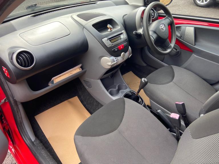 2009 Toyota Aygo 1.0 VVT-i + Hatchback 5dr Petrol Manual Euro 4 (67 bhp)