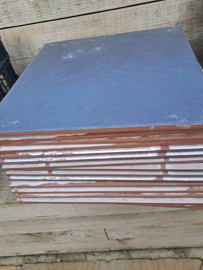 Black ceramic kitchen floor tiles x21