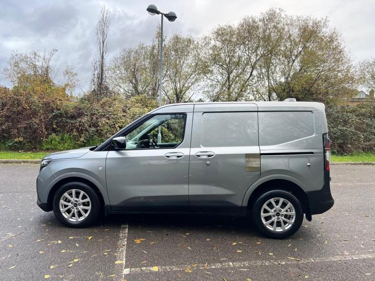 2024 Ford Transit Courier 1.5 EcoBlue Limited Van PANEL VAN DIESEL Manual