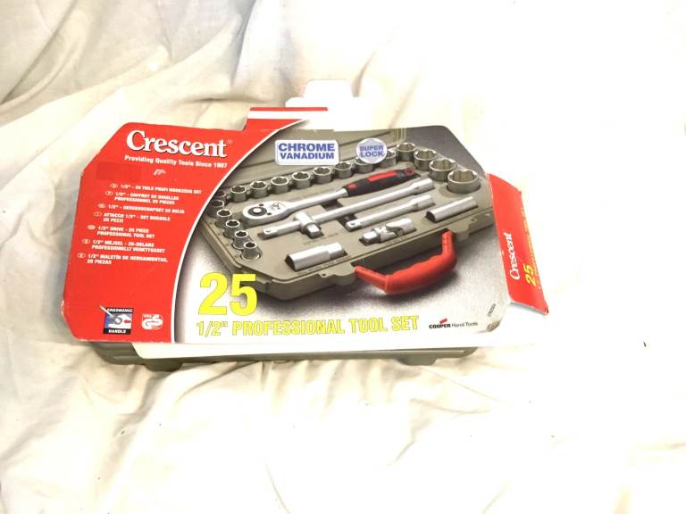 NEW Crescent Professional 25 piece 1/2in Drive Socket Set
