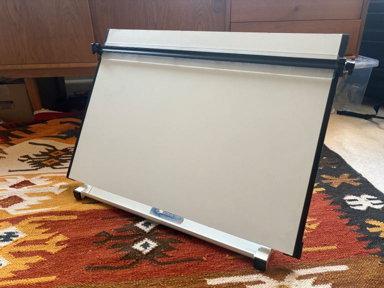 Blundell Harling Sherborne A2 Drawing Board with Adjustable Stand