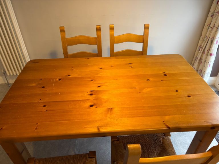Solid pine table & Chairs