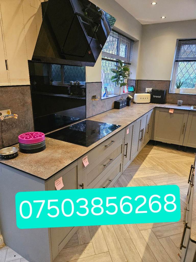 Kitchen fitting & bespoke wardrobes 