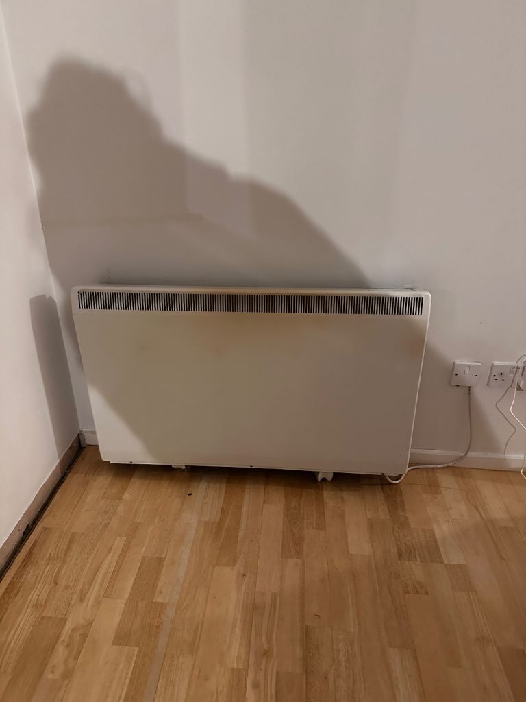 FREE Creda Storage Heaters x3 – Heavy, Hard-Wired