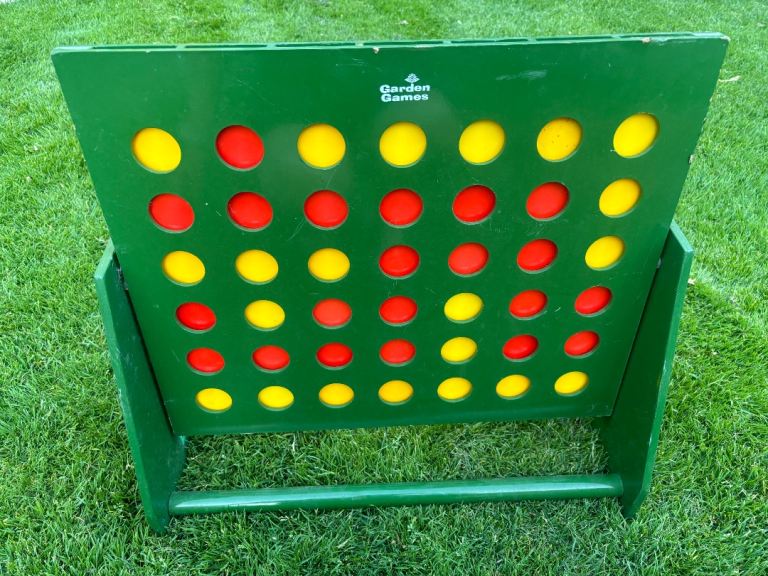 Garden Games Giant Connect Four