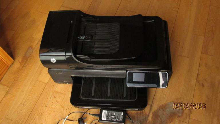 HP 7500 A3 printer and scanner