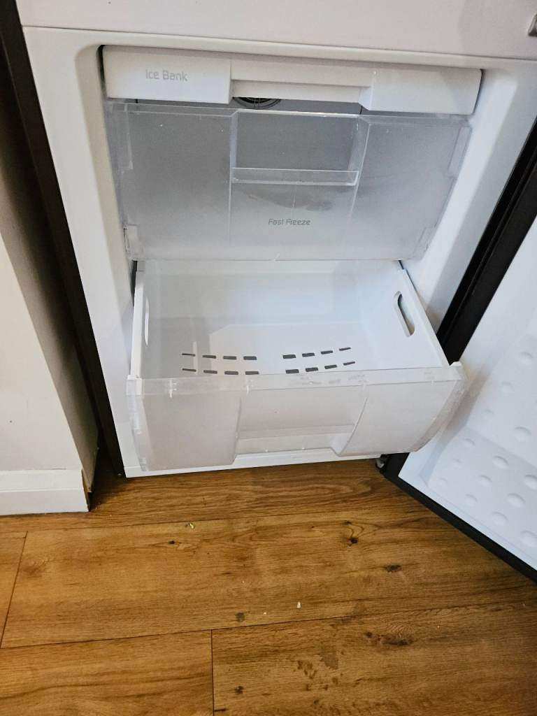 Beko fridge freezer. Frost free
