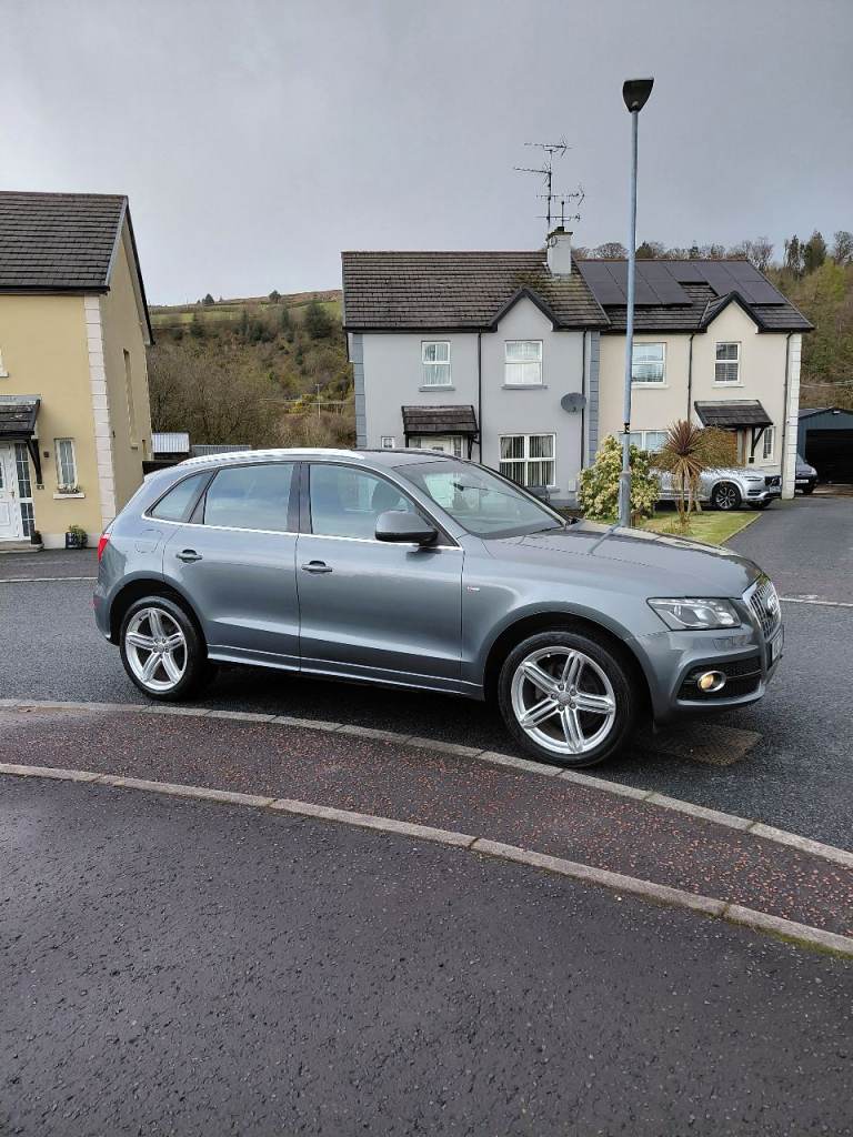 2012 Audi q5 2.0 tdi sline 4x4 jeep full year mot