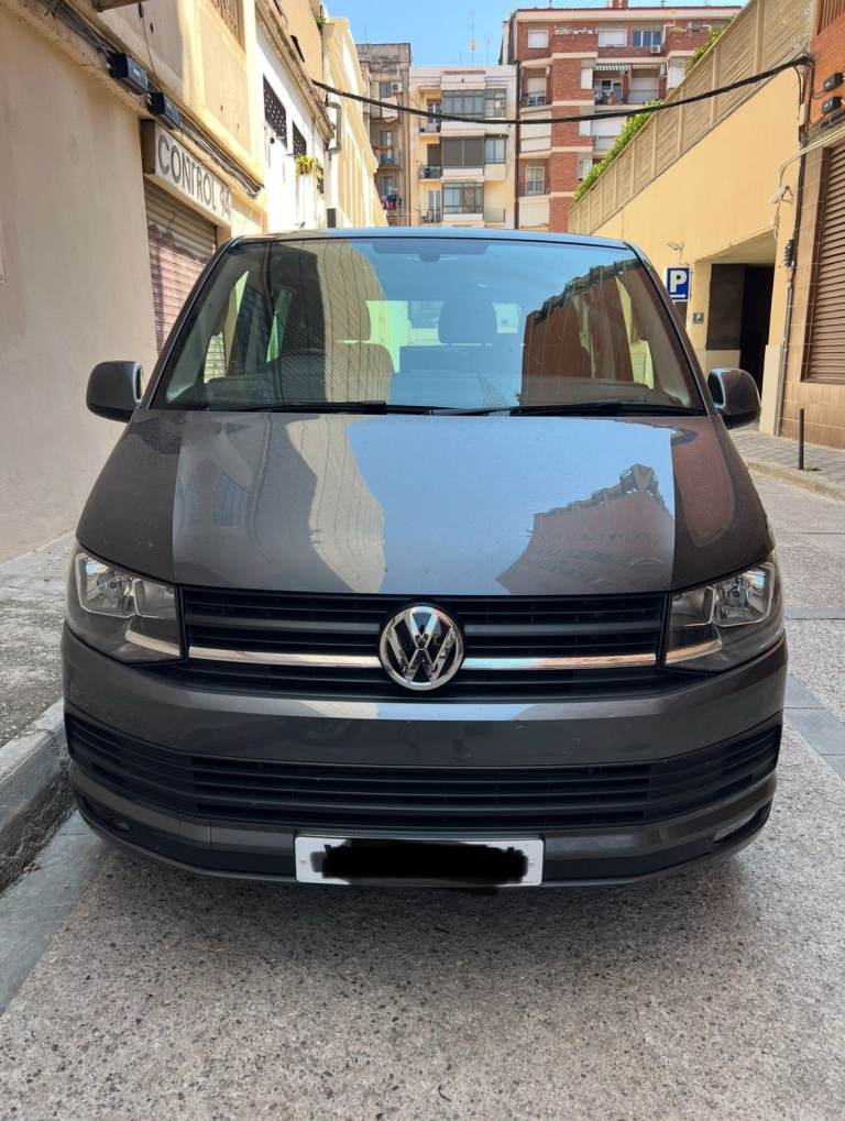 VW Transporter T6 Front grille