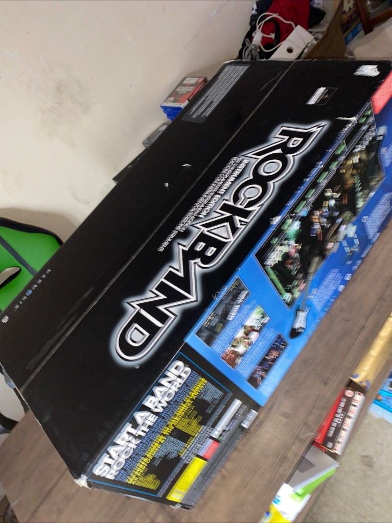 Rockband Instrument Edition PS3 PS2 Sony PlayStation Fender Guitar/Drum/Mic/Game