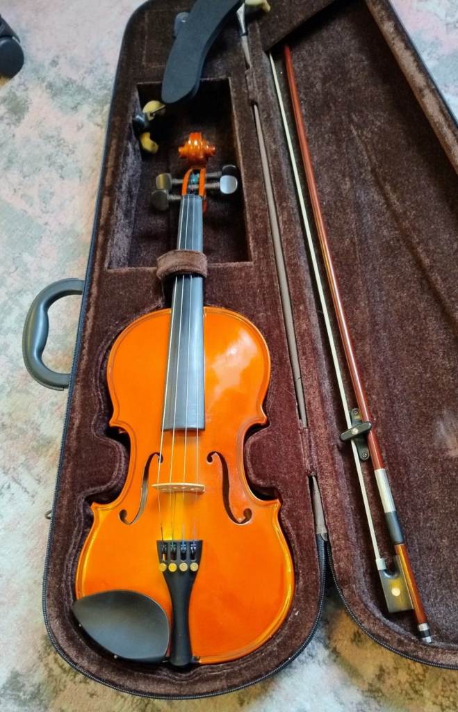 Loved 3/4 Violin Outfit for Sale - Violin, Bow, Case, Straps & Shoulder Rest