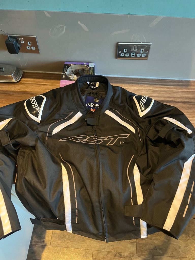 Rst jacket 