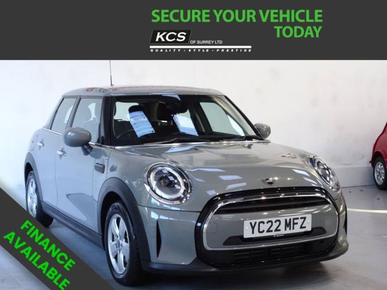 2022 MINI Hatch 1.5 Cooper Classic Hatchback 5dr Petrol Steptronic Euro 6 (s/s) (136 ps) Hatchbac...