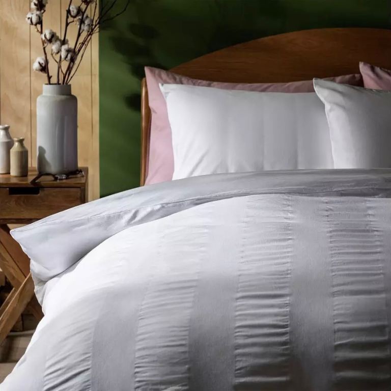 Habitat Cotton 300 Thread Count Mini Waffle Striped White Bedding Set-Double