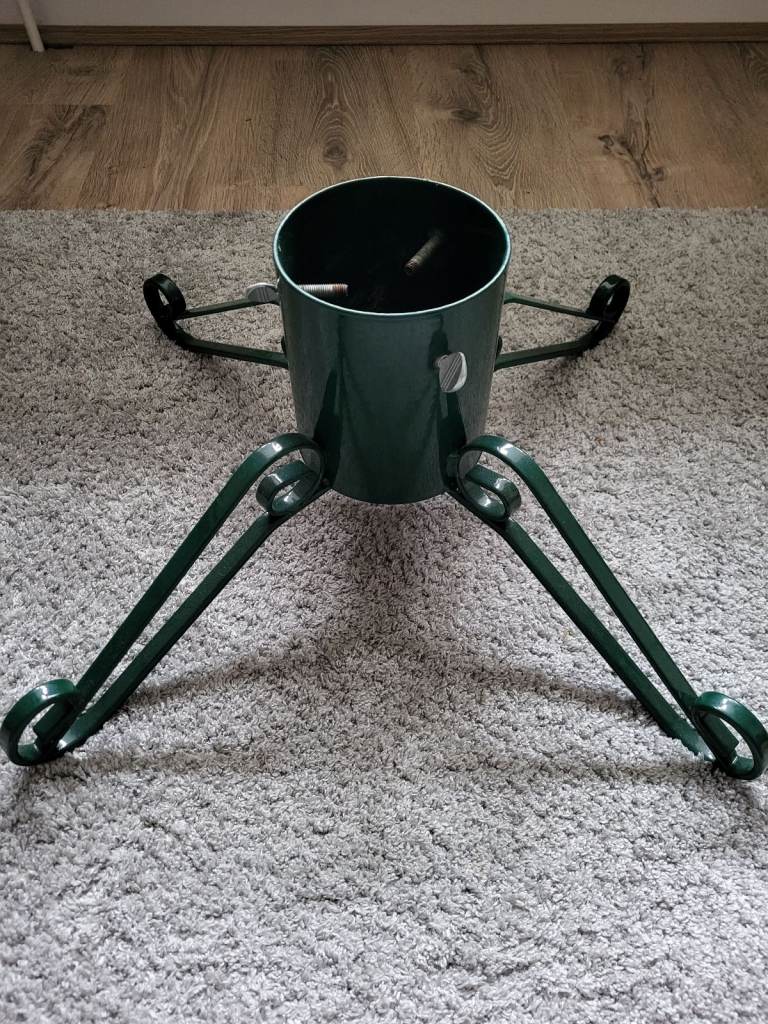 Christmas tree stand