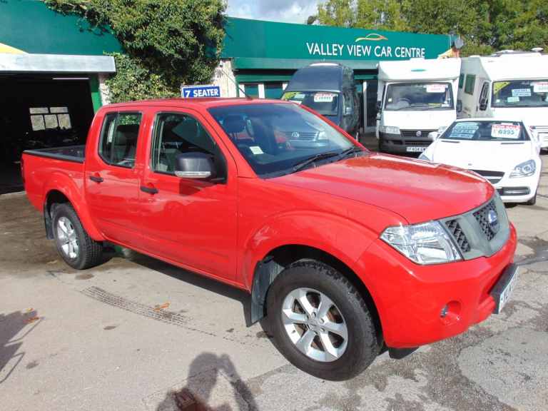 2014 Nissan Navara Double Cab Pick Up Visia 2.5dCi 144 4WD PICK UP Diesel Manual