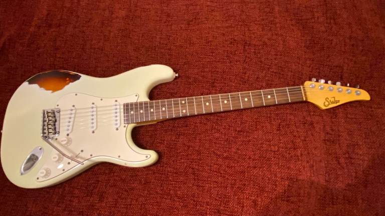 Suhr Classic S Antique, SSS, nice rare relicing, exceptional player!