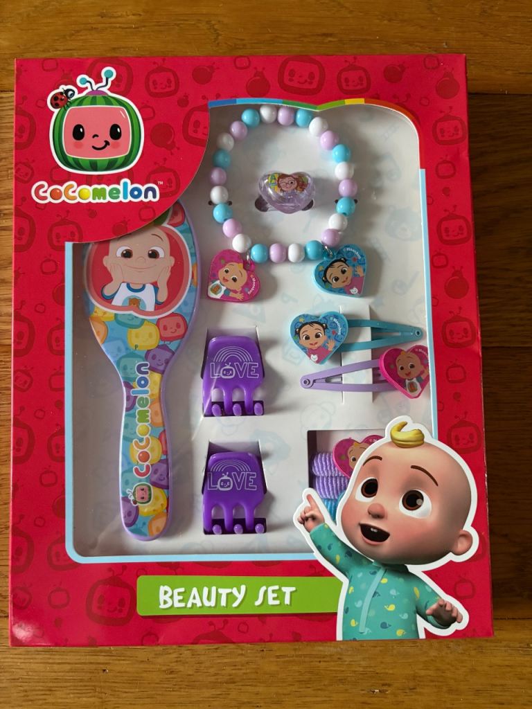 Cocomelon beauty set 