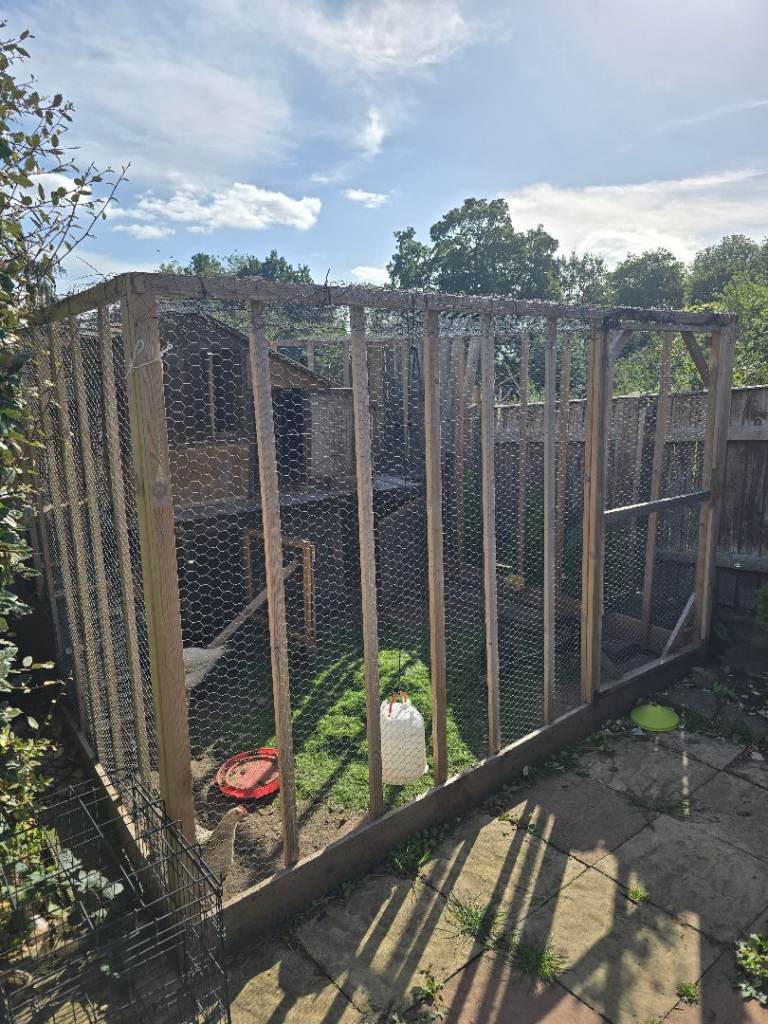 Pet cage