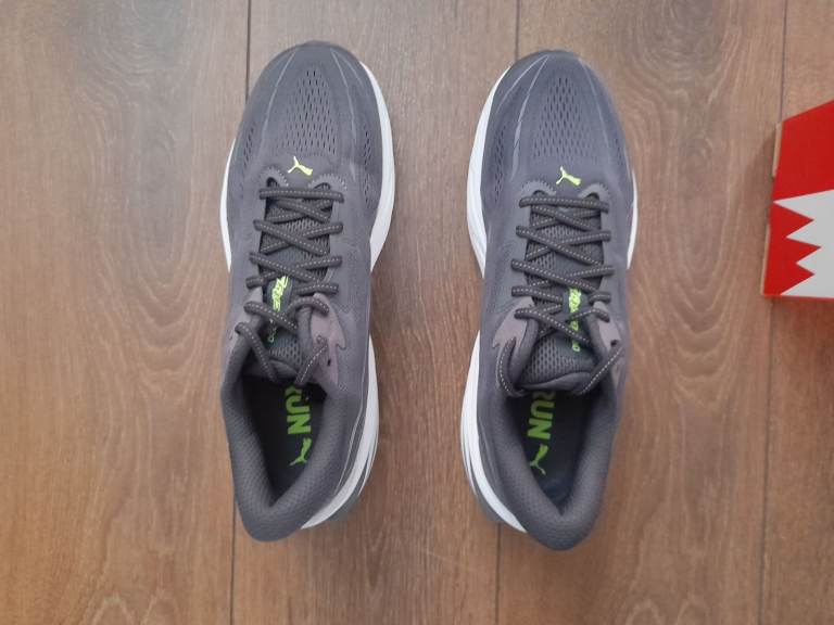 Puma Velocity NITRO Running Trainers . SIZE 10 . Brand New Boxed . 
