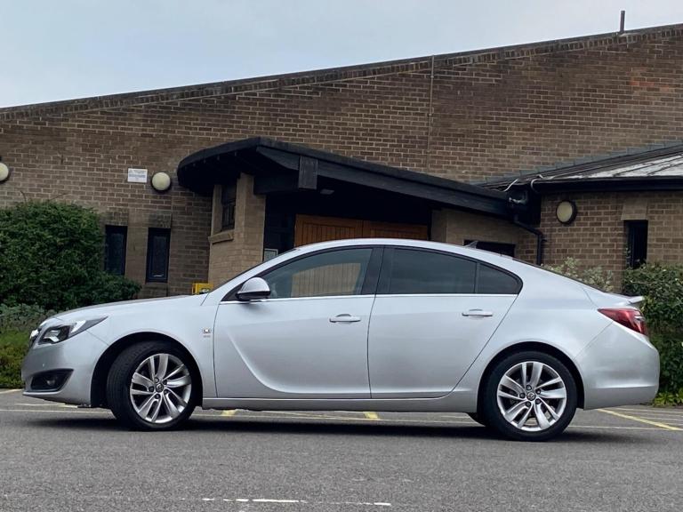 2016 Vauxhall Insignia 1.4i Turbo SRi Nav Euro 6 (s/s) 5dr HATCHBACK Petrol Manual