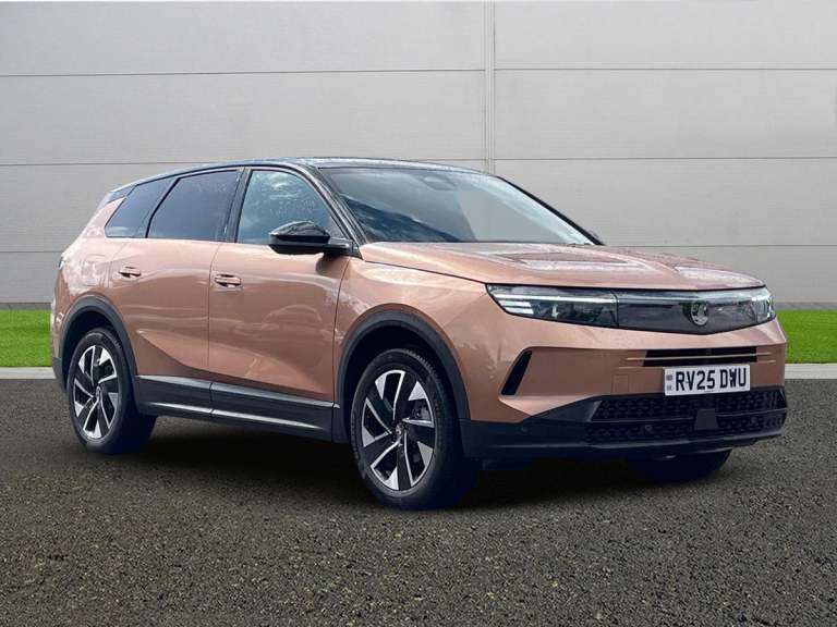 2025 Vauxhall Grandland Hatchback PETROL/MHEV Automatic