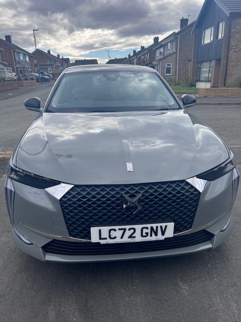 DS, DS 4, Hatchback, 2022, Semi-Auto, 1199 (cc), 5 doors