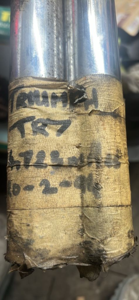 TRIUMPH BONIVILLE T140v 1976 piston rings pistons tr7 fork insert 