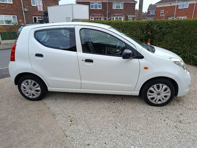 Suzuki, ALTO, Hatchback, 2013, Manual, 996 (cc), 5 doors