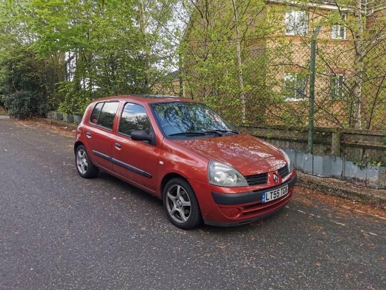 Renault clio 1.4 16v Automatic 
