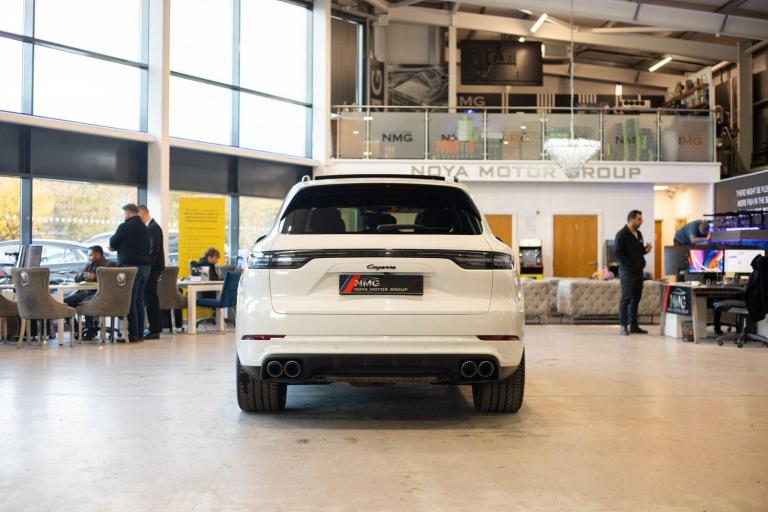 2020 Porsche Cayenne E-Hybrid 5dr Tiptronic S ESTATE PETROL/ELECTRIC Automatic