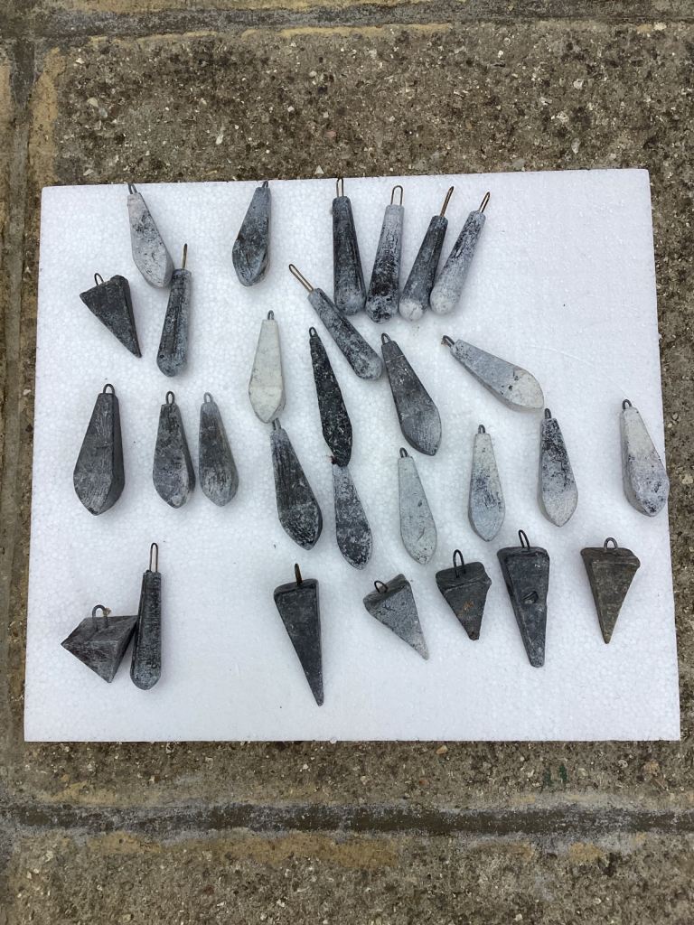 Sea fishing weights  