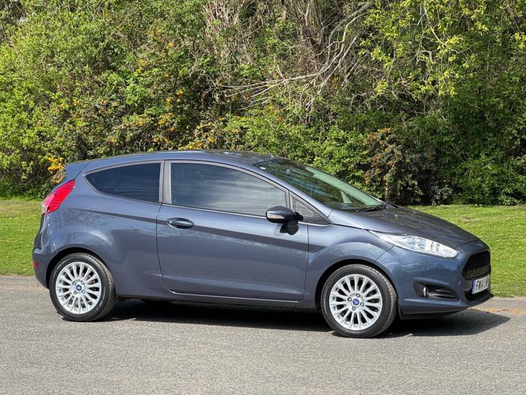 2014 Ford Fiesta 1.5 TDCi Titanium 3dr HATCHBACK Diesel Manual