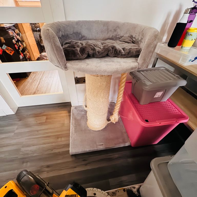 Extra Large Maine Coon Cat Tree 