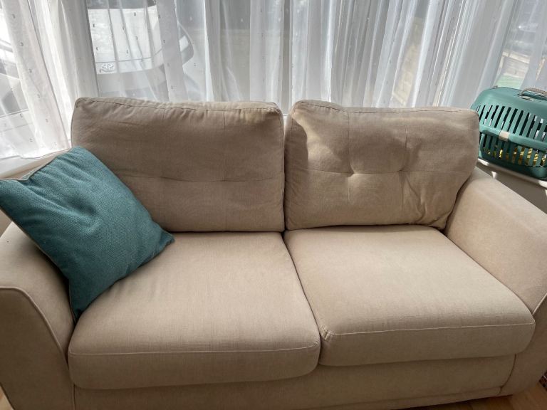 Cream 2 seater settee