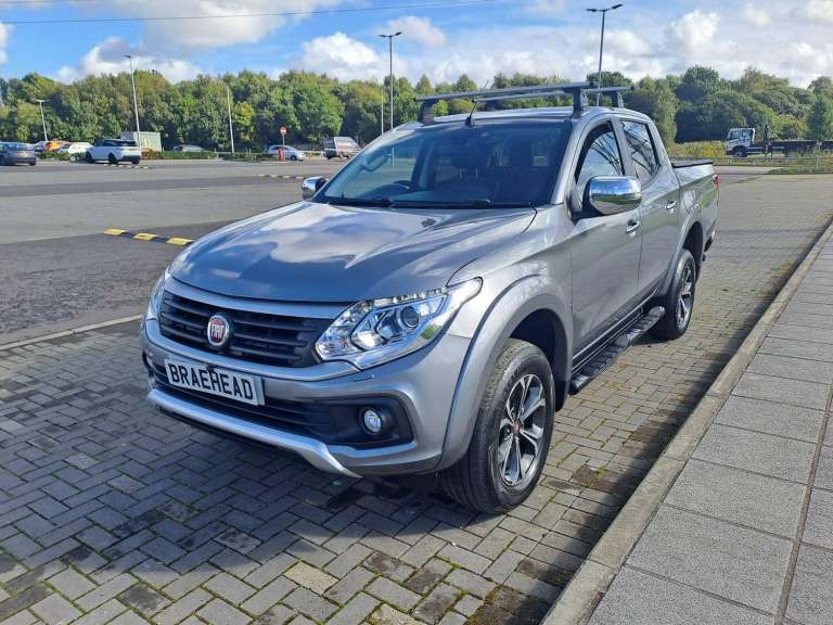 2016 Fiat Fullback 2.4 180hp LX Double Cab Pick Up Auto PICK UP DIESEL Automatic