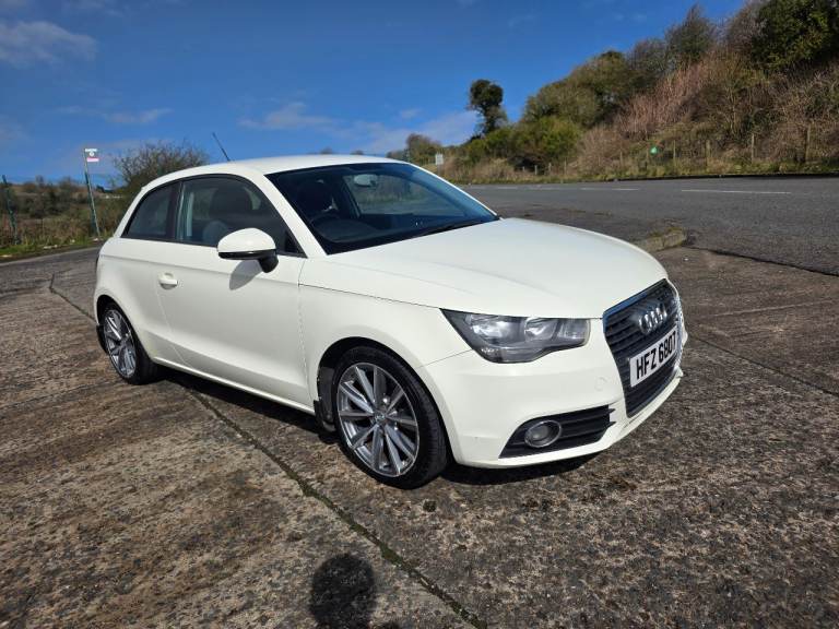Audi a1 1.6 tdi diesel lovely car 