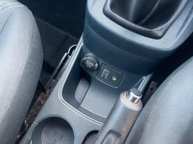 FORD FIESTA 1.3 Zetec 2011