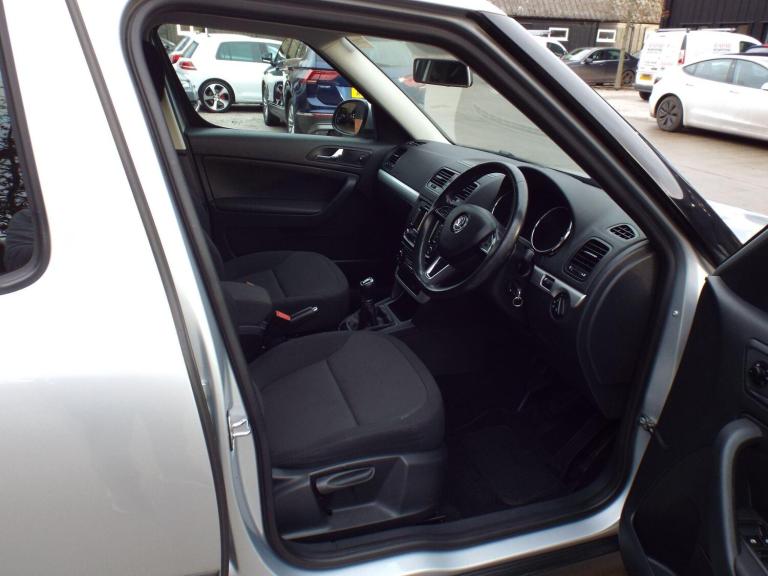  Skoda Yeti 2.0 TDI SE Outdoor 4WD Euro 5 5dr Diesel Manual