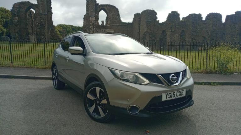 2015 Nissan Qashqai 1.5 dCi N-Tec+ 5dr *JULY 27 MOT- £20 TAX* HATCHBACK Diesel Manual