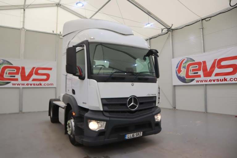 2016 (16 PLATE) Mercedes Benz Actros 1843 4x2 Euro 6 Tractor Units