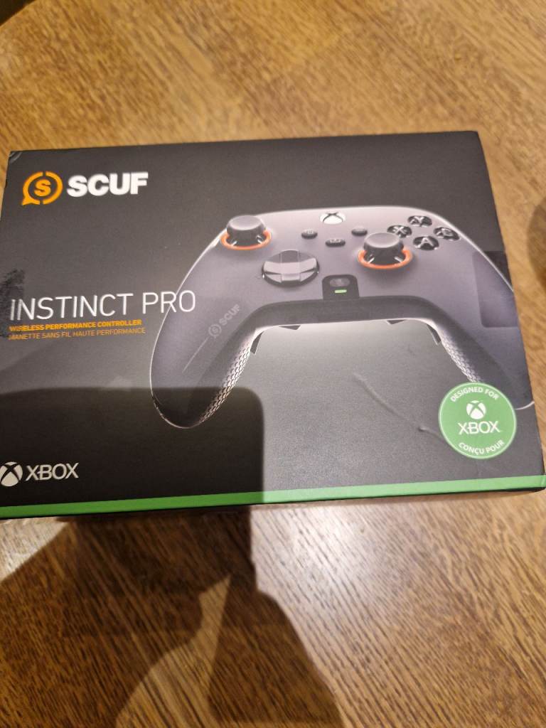 Scuf instinct Pro controller Grey