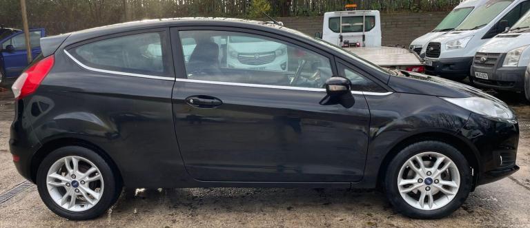 2014 Ford Fiesta 1.25 Zetec Hatchback 3dr Petrol Manual Euro 5 (82 ps) HATCHBACK Petrol Manual