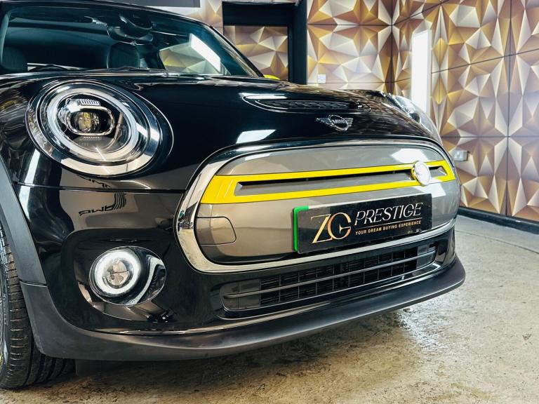 2020 MINI Electric Hatch Cooper SE 32.6kWh Level 2 Auto 3dr HATCHBACK Electric Automatic