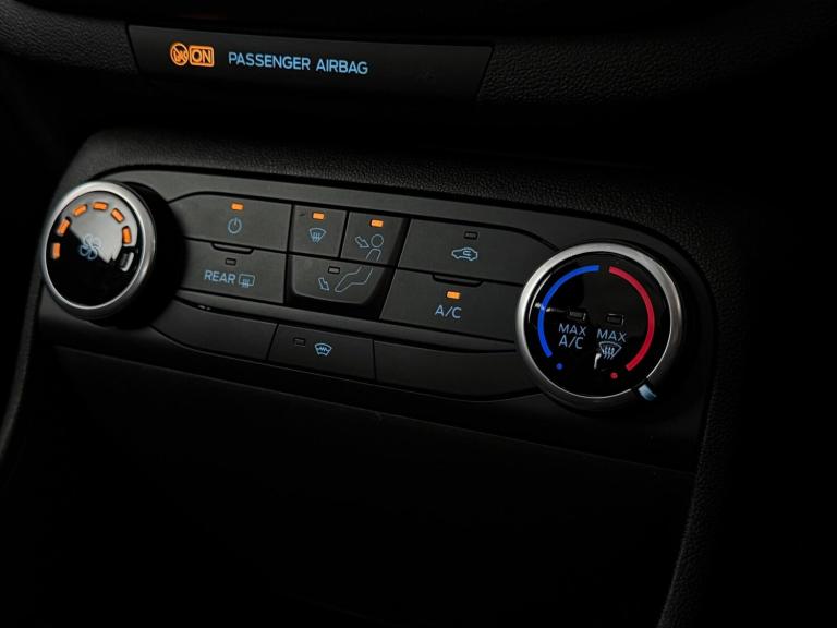 2019 Ford Fiesta 1.1 Ti-VCT Zetec Euro 6 (s/s) 3dr HATCHBACK Petrol Manual