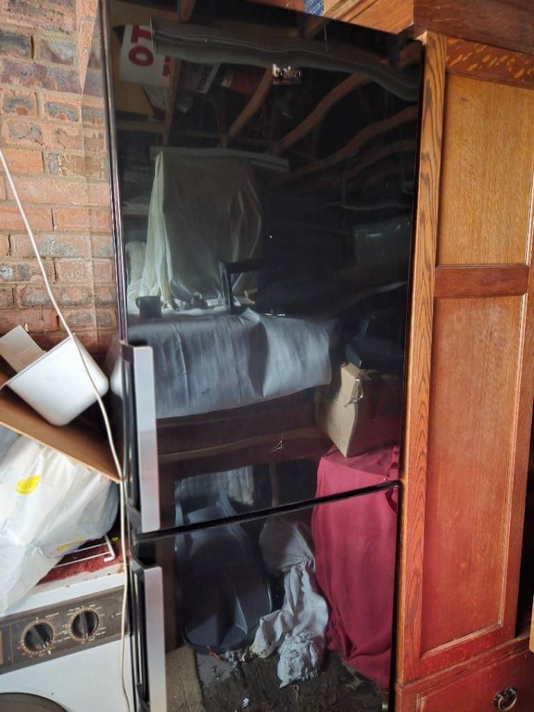 Great Fully working Beko fridge freezer 