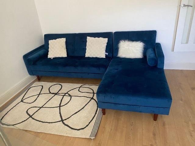 L shaped sofa available with cash on delivery 