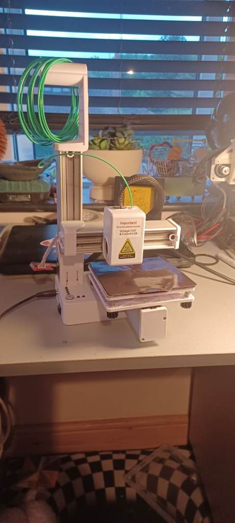 Compact 3D Printer with  Filament – Easy Thread K10